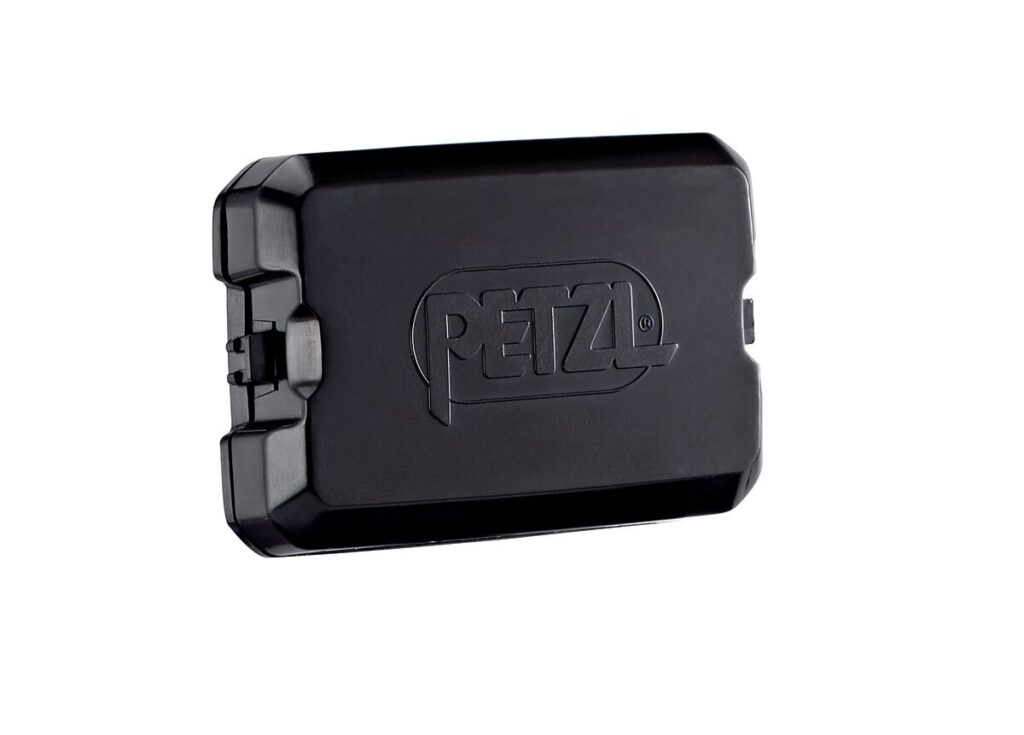 E092DC00 R2250 LowRes